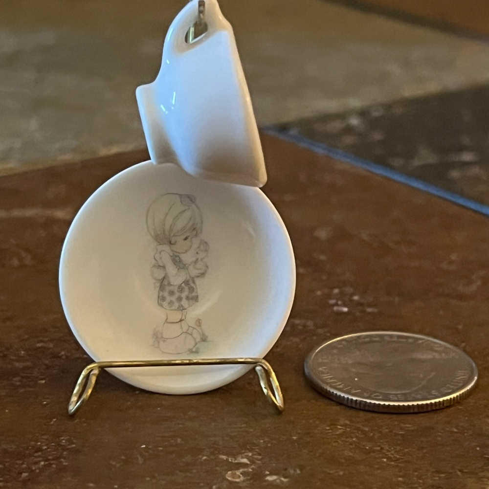 Precious moments Miniature White Teacup with Illustration